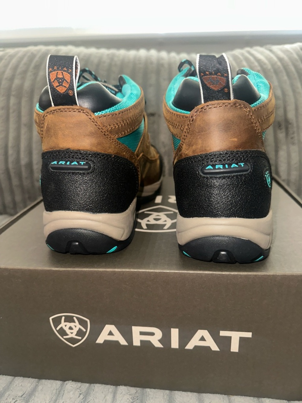 Ariat Brown Work Boots with Teal Accents - Picture 4 of 6